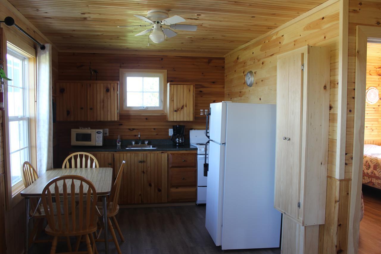 Chalets Grand Pre Cottages Норт-Растико Экстерьер фото