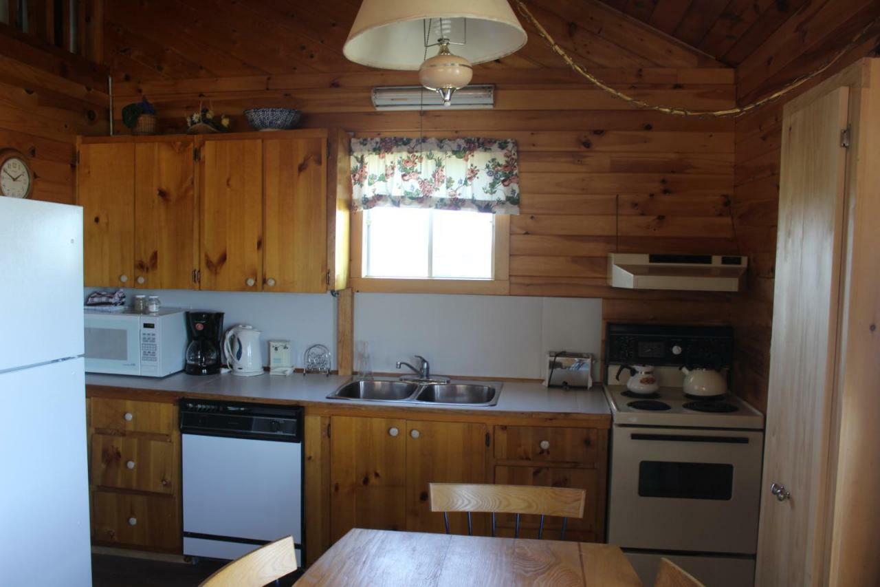 Chalets Grand Pre Cottages Норт-Растико Экстерьер фото